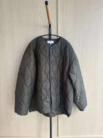 HYKE (하이크) 퀼팅 블루종