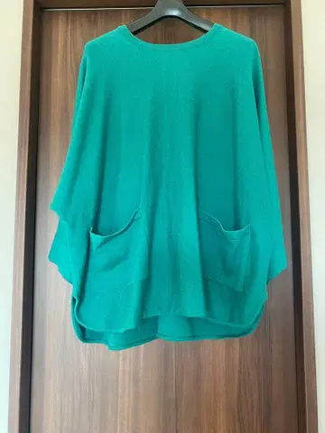 케이하야마플러스 니트 풀오버 미사용품