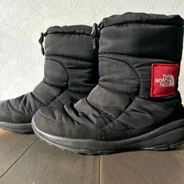 레어! THE NORTH FACE 빨간색 택 눕시