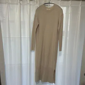 Demi-Luxe BEAMS 베이지 롱 니트 원피스