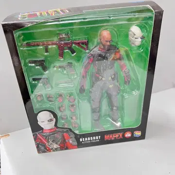 MAFEX 데드샷