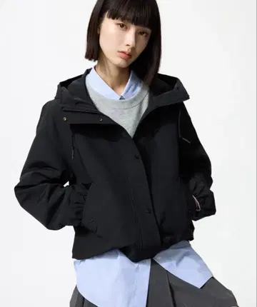 미착용 새상품 유니클로 코튼 블렌드 숏 후드티 M 사이즈