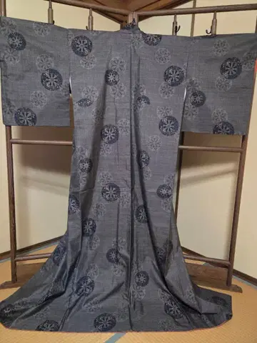 기모노 (여성용) 오시마 명주