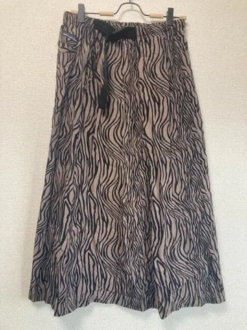 [ THOUSAND MILE ] 웨이브 저스트 스커트/제브라 패턴