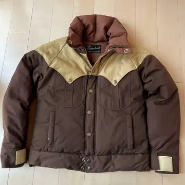 새상품급! 동양 엔터프라이즈 Clover Leaf 구스 다운 자켓