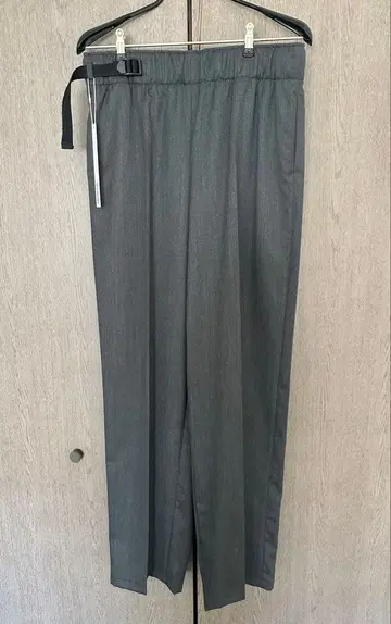 Reverberate Type 2 슬랙스 그레이