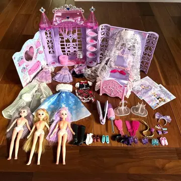 리카짱 인형 세트 다채로운 의상과 가구 묶음 판매