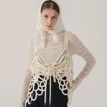 [ 택 포함 새상품 ] Eaphi EMBROIDERY CORD VEST