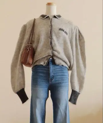 [ 빈티지 ] 그레이 퍼프 슬리브 니트 스웨터