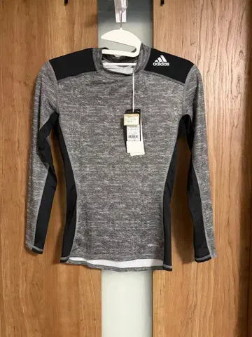 [ 새상품 ] 아디다스 adidas 테크핏 컴프레션 이너