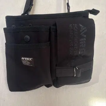 AVIREX 블랙 숄더백