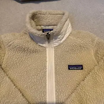 patagonia 플리스 자켓 크림색