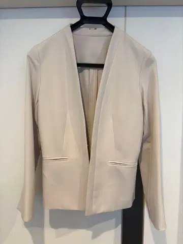 베이지 노카라 자켓 M 사이즈 하레의 날 입학식 졸업식