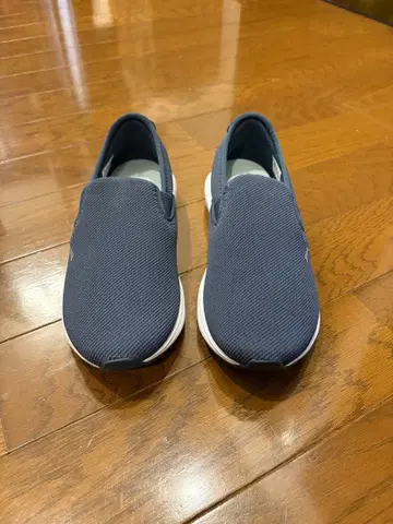 PUMA 네이비 슬립온