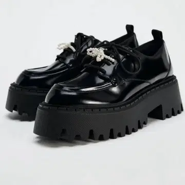 ZARA 비쥬 장식 레이스업 슈즈 블랙 38