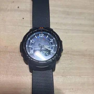 카시오 손목시계 프로트렉 PRT-B50