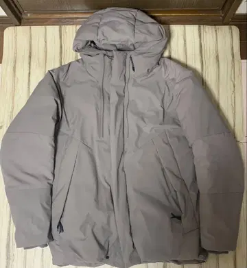 차오패닉 티피 그레이 후드 부착 다운 자켓