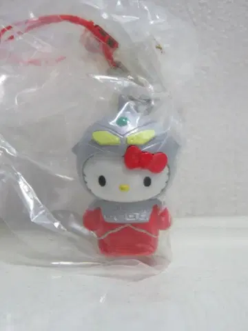 헬로키티 울트라 세븐 코스프레 스트랩