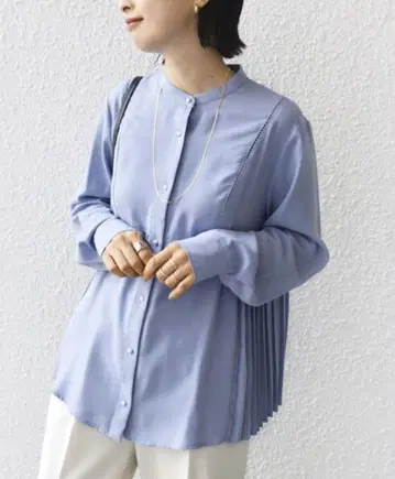 SHIPS 미사용 정가 12,100엔 플리츠 긴팔 셔츠