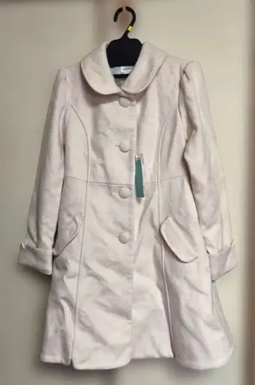 화이트 코트 로디스포토