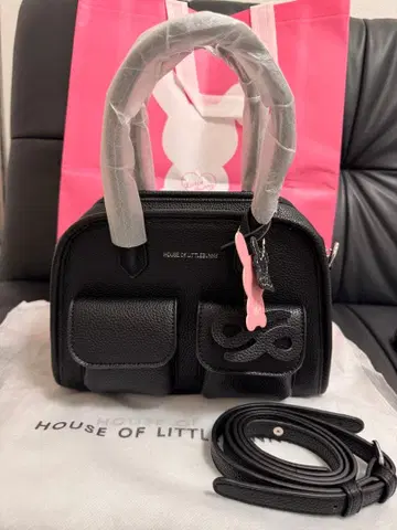 HOUSE OF LITTLEBUNNY 블랙 숄더백
