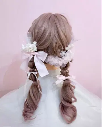 라이트 핑크 리본과 꽃 장식 헤어 액세서리