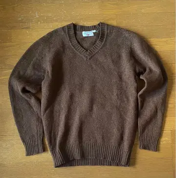 70년대 반 브라운 V넥 스웨터