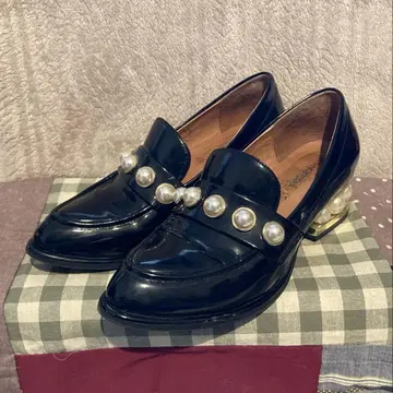 제프리 캠벨 펄힐 로퍼 23.5cm