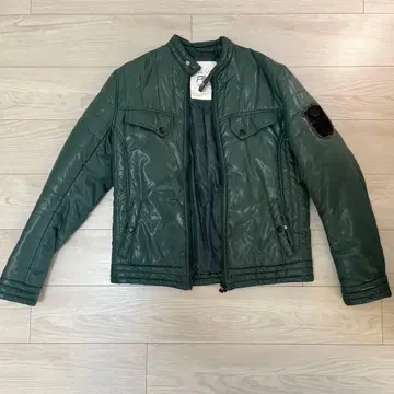 RUSS.K 다크 그린 다운 자켓 M