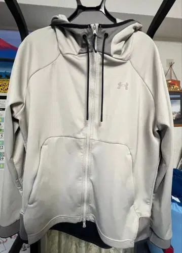 언더아머 풀 집업 후드티 그레이