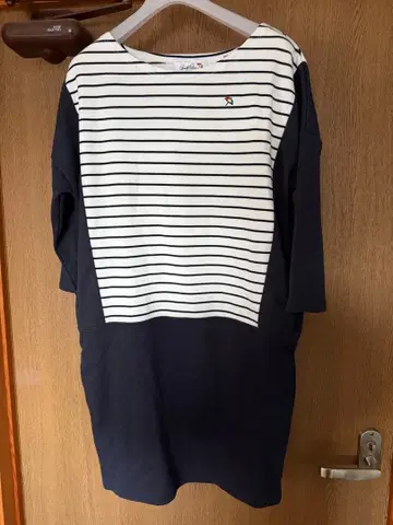 [ 아놀드 파머 ] 스트라이프 보트넥 원피스