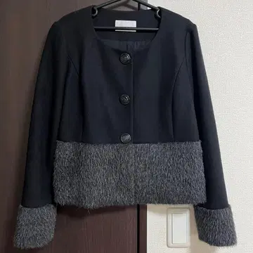 엠프리미어 노카라 자켓 알파카모 바이컬러 블랙