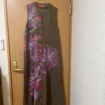 YOKANG select 꽃무늬 슬리브리스 원피스