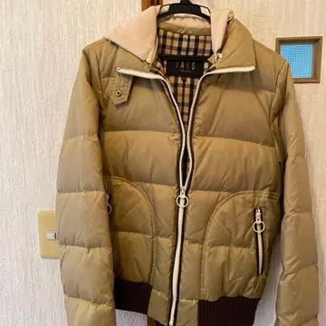 DAKS 베이지 다운 자켓 40