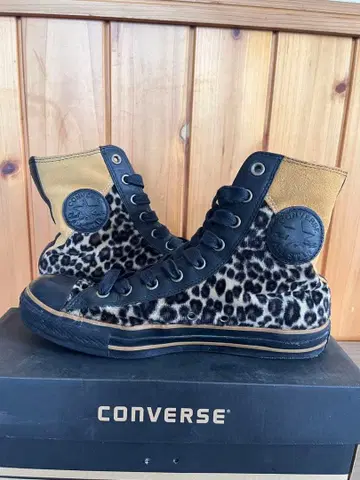 CONVERSE 레오파드 하이컷 스니커즈