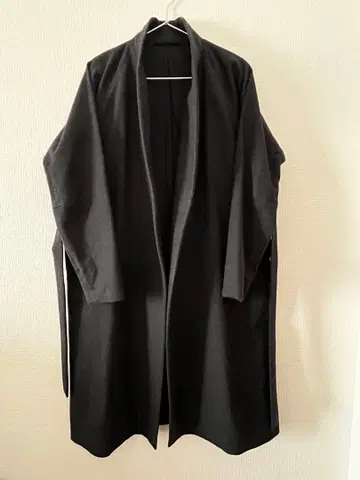 에미오와스 겉옷 코트