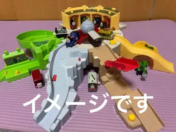 타미 토마스 자동차 회전대 조차대