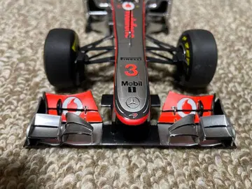 F1 맥라렌 MP4-26 1/18 해밀턴