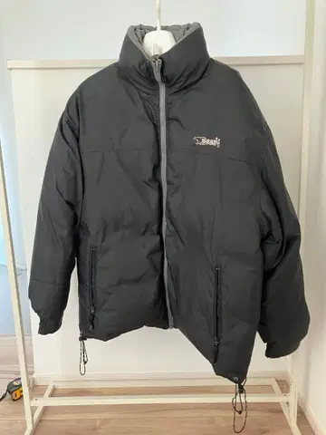 베어 USA 다운 블랙 빅 실루엣 리버서블