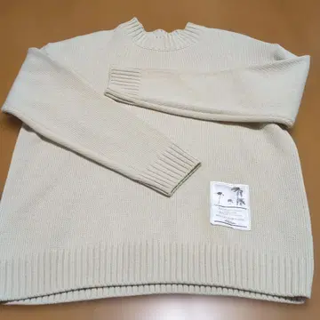 #Re:room 리브 크루넥 니트 남녀 공용