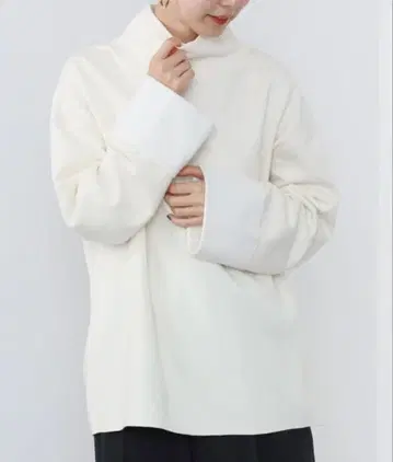 BEAMS HEART 빔즈 모크넥 와이드 슬리브 풀오버