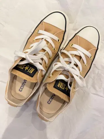 ALL STAR 베이지 스니커즈