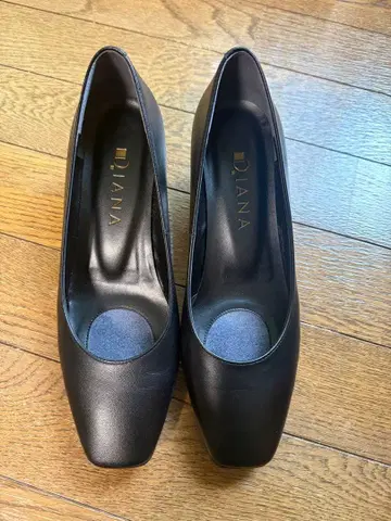 다이애나 블랙 하이힐 23cm