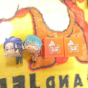 시로가네 사사라 츠츠지모리 로쇼 히카케 피규어