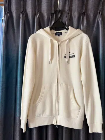 아이보리 풀 집업 후드티 별 디자인