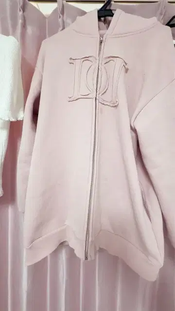 Darich 아플리케 DD 로고 후드티 핑크 PNK