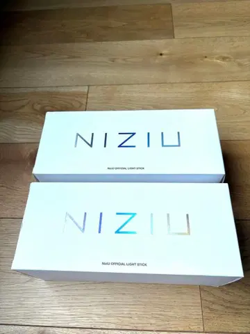 NiziU OFFICIAL LIGHT STICK 응원봉 2개 세트