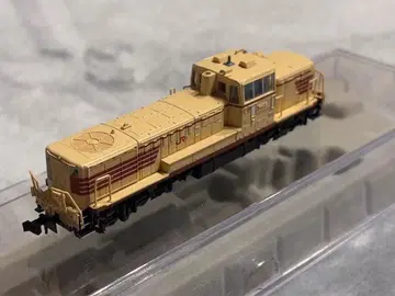 DE10형 1775호기 (국철 특급색)