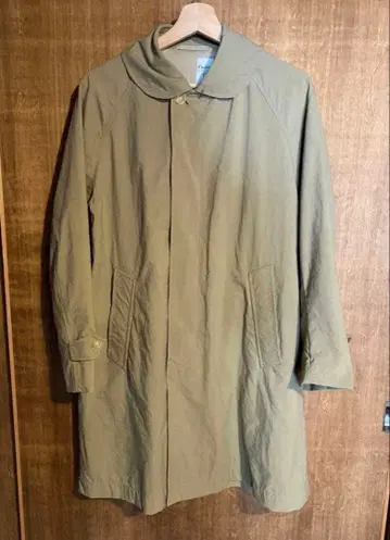 오르치발 트렌치코트