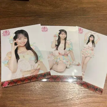 하나다 아이 AKB48 멤버 리퀘스트 동경의 의상 브로마이드 3종 컴프
